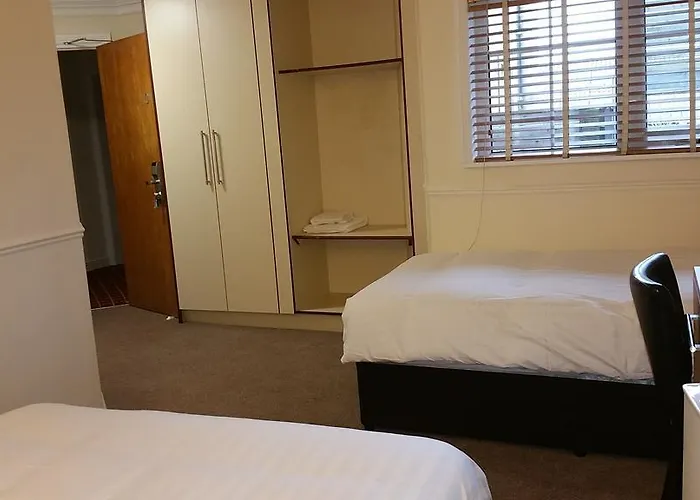 Charlotte Карлоу